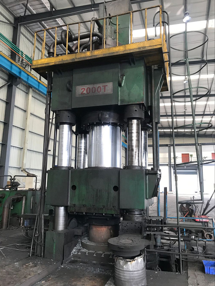 hydraulic machine